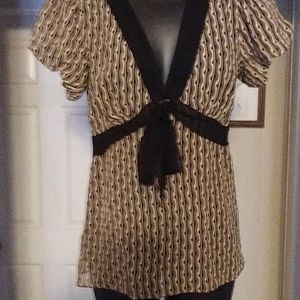 Black and brown black bow top